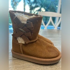 Koolaburra by UGG toddler boots, new
